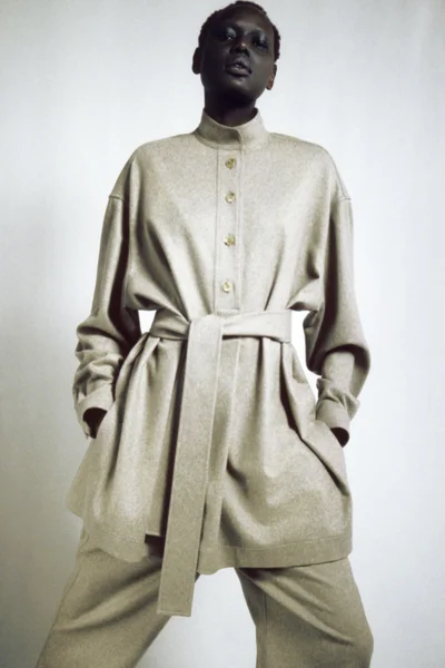 Look 10